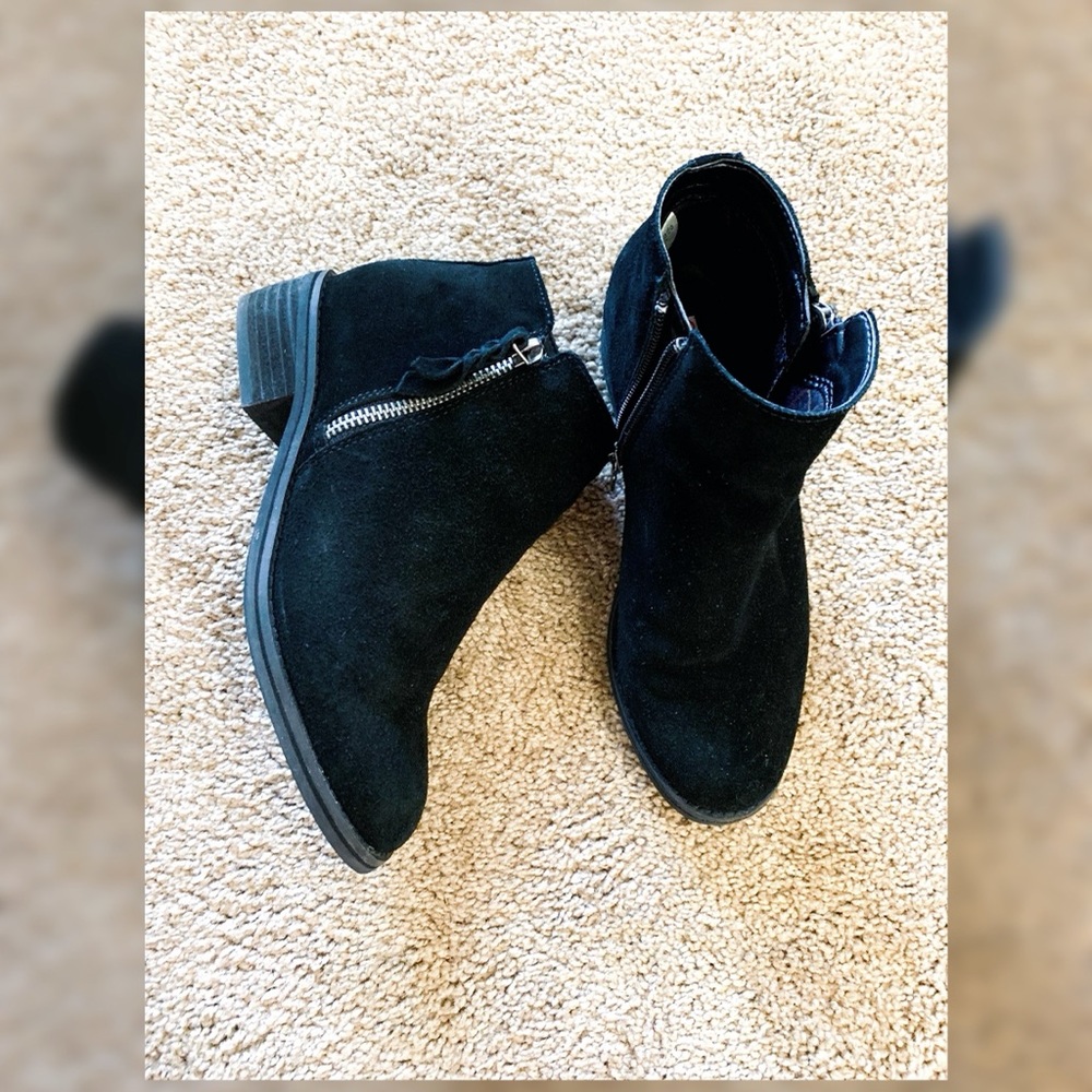 Black Booties
